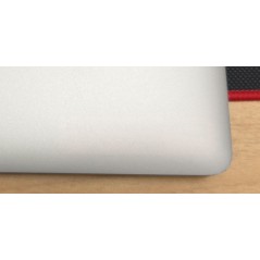 Brugt MacBook Pro - MacBook Pro M1 2020 Touchbar 8GB 256GB SSD Rymdgrå (beg med liten spricka under skärmen, små märken skärm)